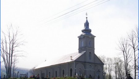 Зі священиками Хустської єпархії, які відмовляються переходити в "ПЦУ" проводили бесіду в СБУ