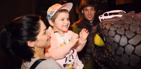 Казкова історія: маленька закарпатка, яка бореться з раком, відправилася у далеку подорож, аби здійснити свою мрію