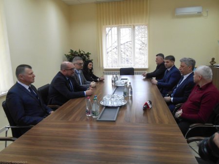 Представники угорської громади Закарпаття зустрілись з кандидатом у Президенти