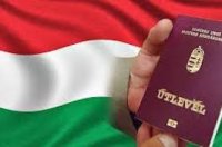 Посол Угорщини зробив провокативну заяву щодо видачі паспортів закарпатцям