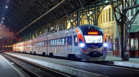 Маршрут потяга "Мукачево-Кошице" продовжать до Праги
