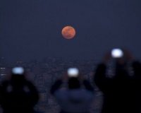 Над Землею зійде Рожевий Місяць