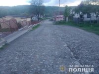 В Рахові чоловік порізав ножем як свиню місцевого мешканця