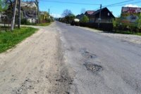 У Тячівському районі через погоду не можуть почати ремонт доріг (ВІДЕО)