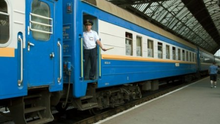 В Україні призначили додаткові потяги на літо: повний список