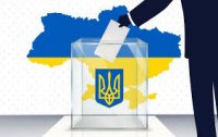 На Хустщині активніше голосують люди старшого віку