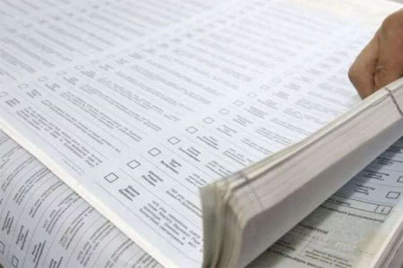 На Закарпатті судитимуть членів ДВК, які незаконно видали понад 200 бюлетенів для голосування