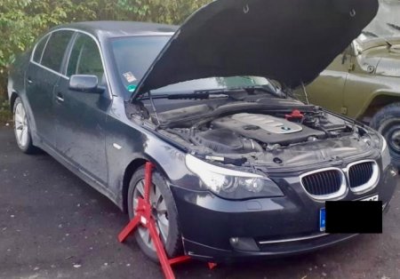 На Закарпатті прикордонники конфіскували в румуна БМВ за 260 тисяч гривень
