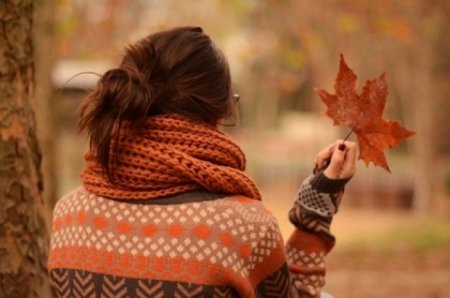 Потерпаєте від осінньої депресії? Психологи знають, як із цим боротися (ВІДЕО)