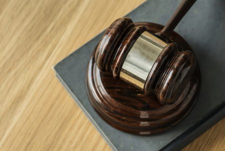 Закарпатська прокуратура оскаржила обрані запобіжні заходи 9-м "наркоторгівцям"