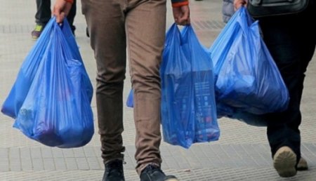 У Раді пропонують заборонити частину пластикових пакетів