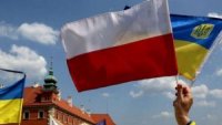 Побільшало українців, які хочуть залишитися в Польщі й працювати за гарну зарплату