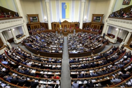 Рада не змогла скасувати закони про "кешбек" та касові апарати