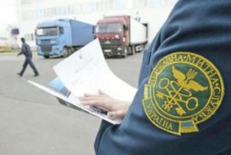 Закарпатська митниця у січні-вересні оформила 138 064 митних декларацій