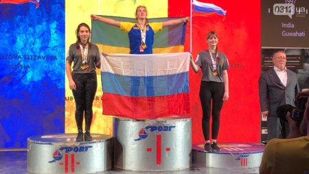 14-річна закарпатка стала Чемпіонкою світу з армрестлінгу (ФОТО)
