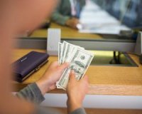 За обмін валюти доведеться платити: подробиці