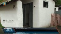 У кожній четвертій школі Закарпаття туалети досі на вулиці (ВІДЕО)