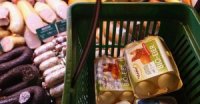 Курка, яйця, риба і овочі: дієтолог назвала найголовніші "продукти-отруйники"
