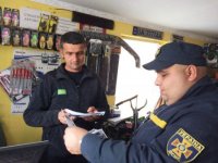 Закарпатські рятувальники продовжують навчати краян берегтися від пожеж та їх небезпечних факторів