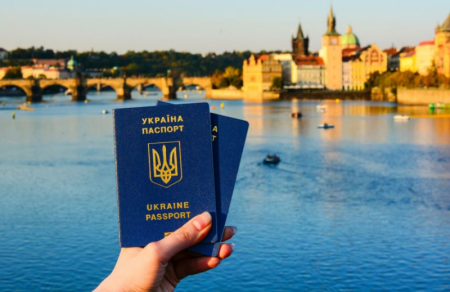 Україна підписала угоду про безвіз ще з одною країною