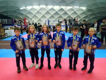 Юні закарпатці з Korolovych team вибороли 12 нагород на Кубку України з кікбоксингу