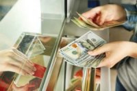 Відсьогодні в Україні діють нові правила купівлі валюти: що змінилося