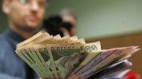 У наступному році українцям обіцяють середню зарплату у 12 тисяч гривень