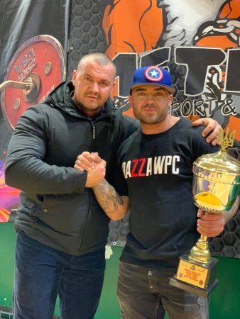 Спортсмен з Мукачева здобув перемогу на всеукраїнському турнірі з пауерліфтингу (ФОТО)