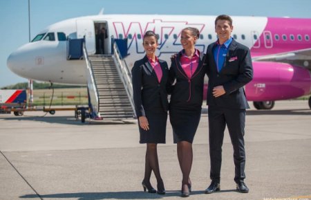Авіакомпанія Wizz Air приїде на Закарпаття підбирати стюардів