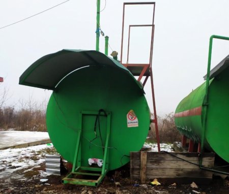 На Тячівщині демонтовано три АЗС, які функціонували без дозвільних документів